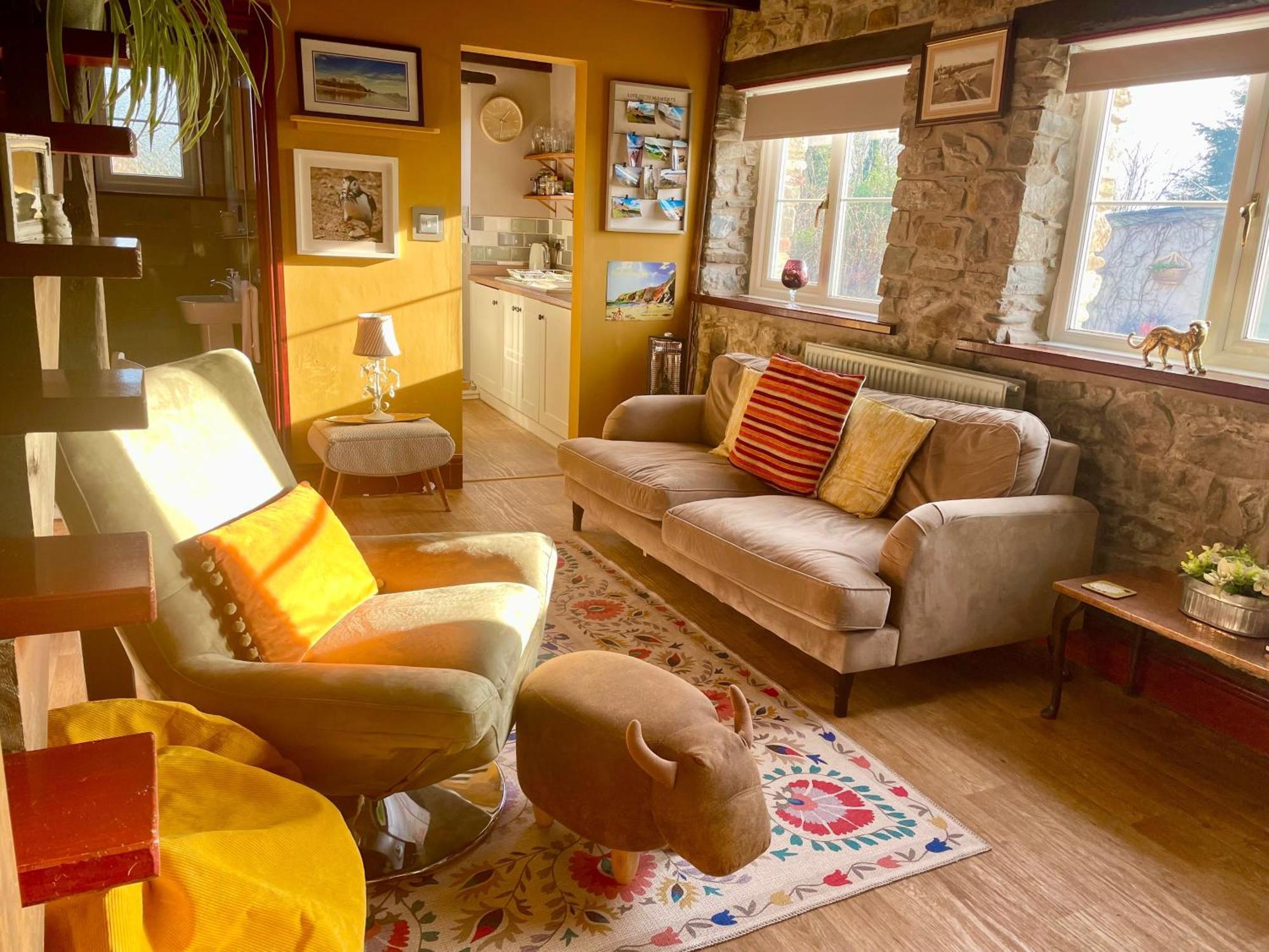 Stable End Cottage นาร์เบิร์ธ ภายนอก รูปภาพ